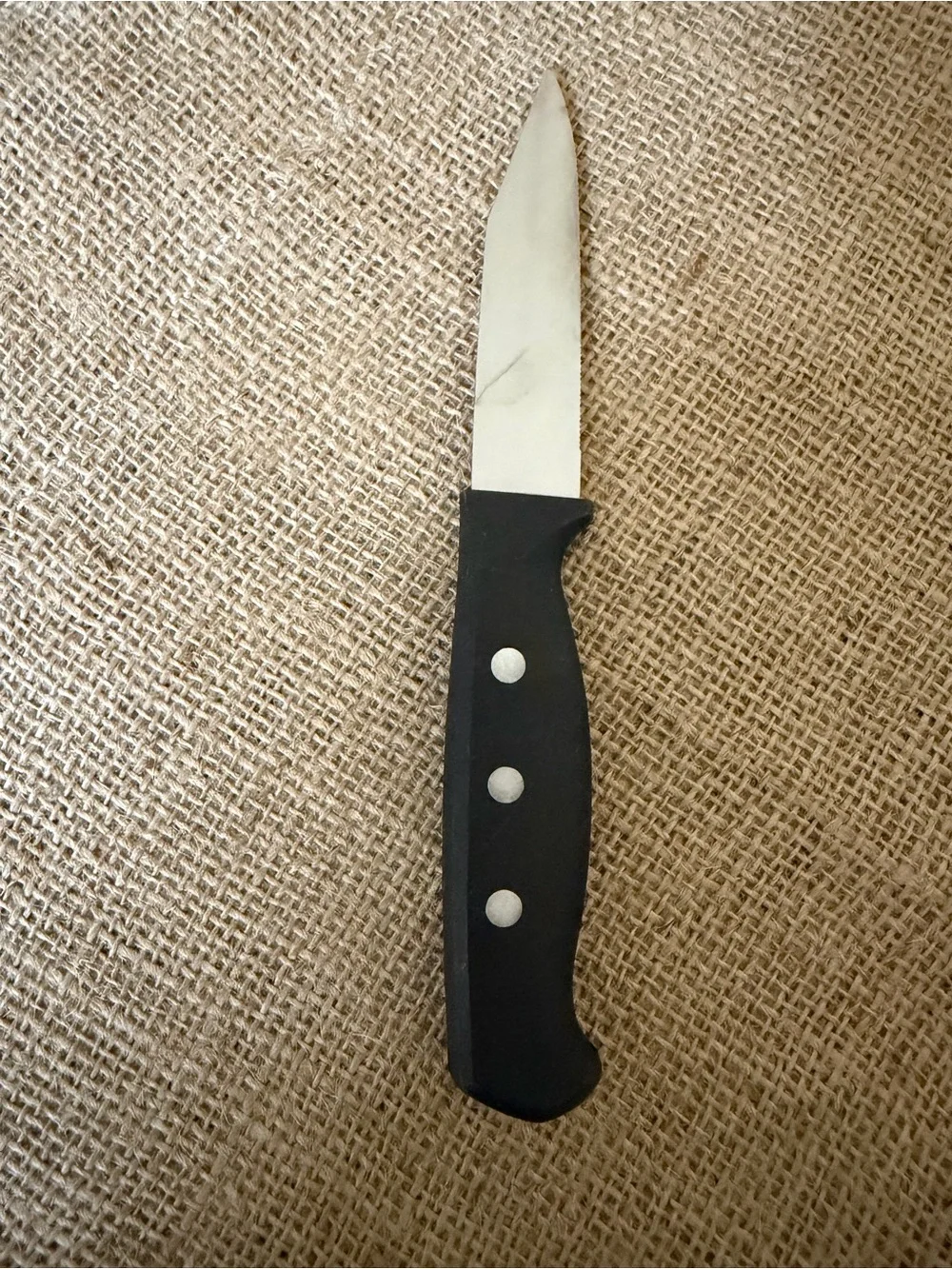 3️⃣ Farberware Black-Handled Kitchen Utility Knives 🔪